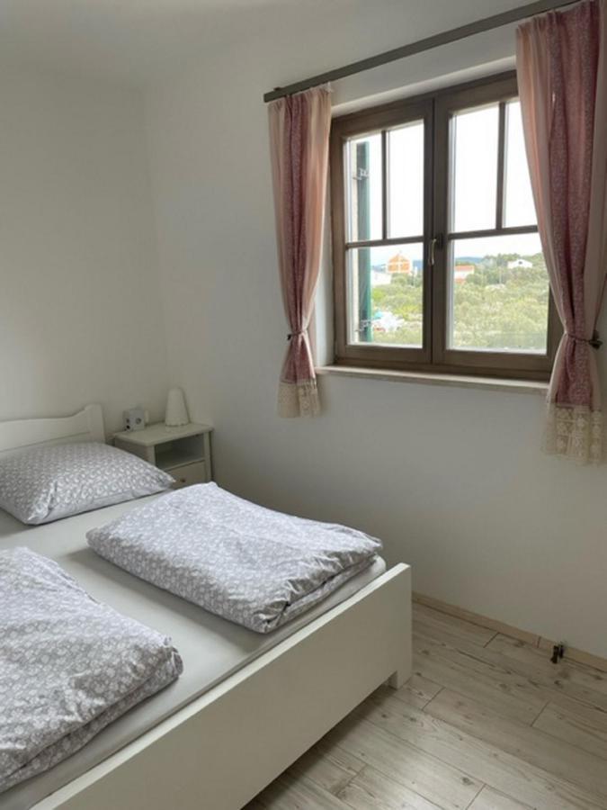Apartments Villa Kameja Donji Okrug  Екстериор снимка